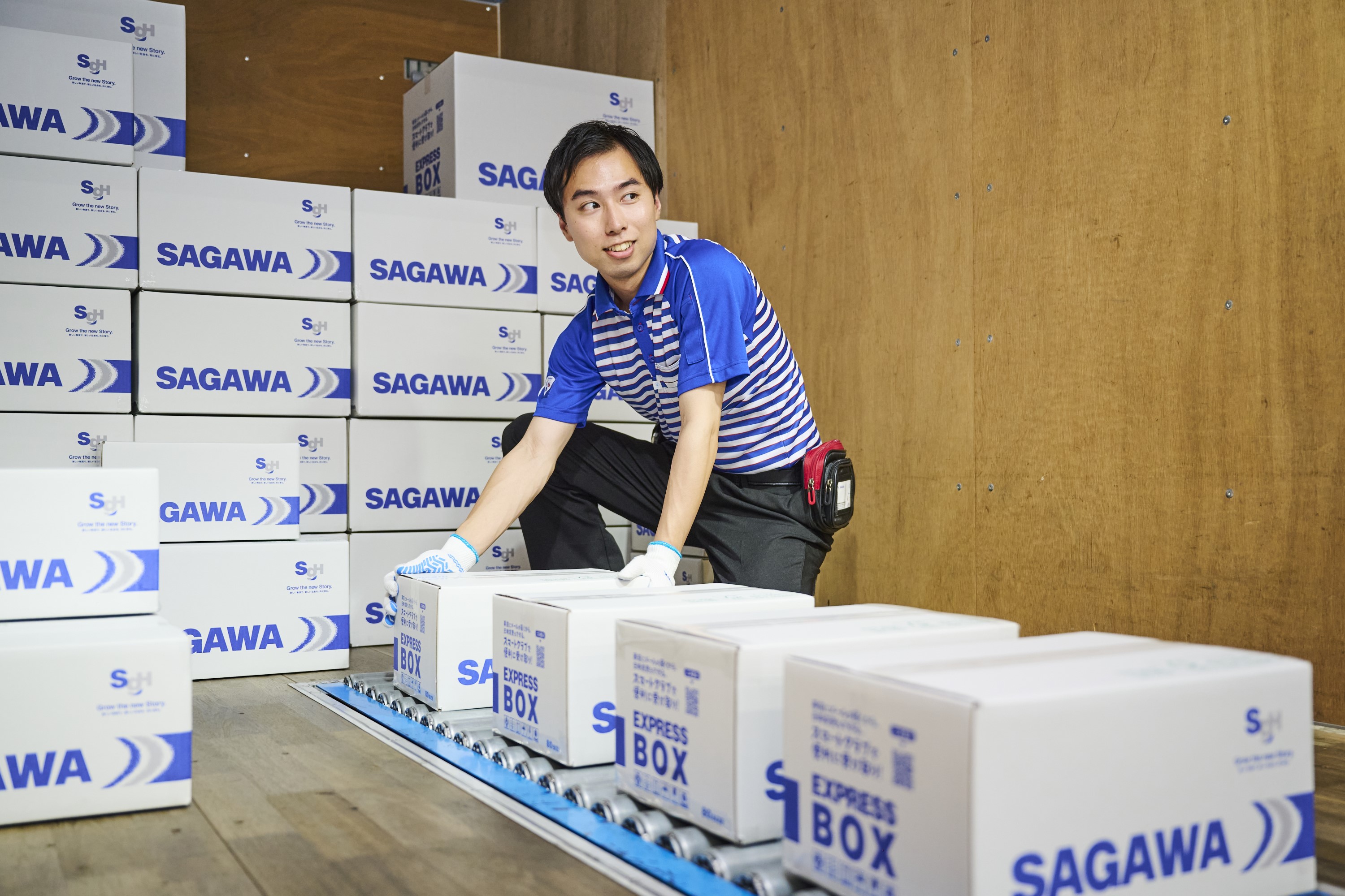 佐川急便　潮来営業所　仕分けの求人！未経験歓迎！先輩たちがサポートします♪