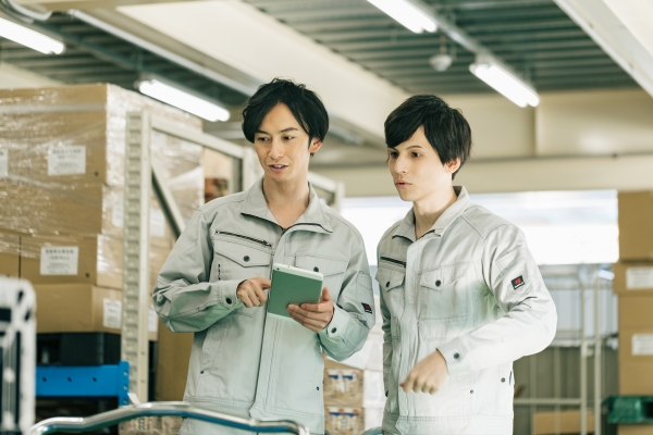 ペット用品のピッキングや仕分け作業★日払いOK(規定有)◎