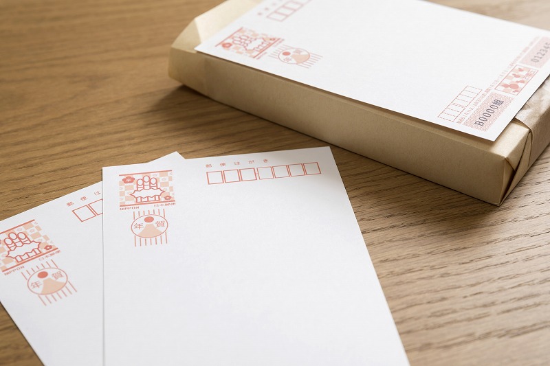 【日勤】9時～18時/短期/未経験OK/カレンダーリング製本・年賀状生産【12月末まで】