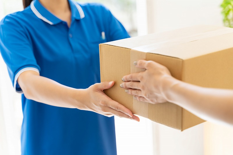 【日勤】11時～20時/時給1.500円/週5日/Wワーク歓迎/電話応対・荷受け等の受付