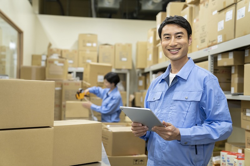 【日勤】10時～19時/週3日～/時給1300円/長期安定/未経験OK★/乳製品等の仕分け・ピッキング